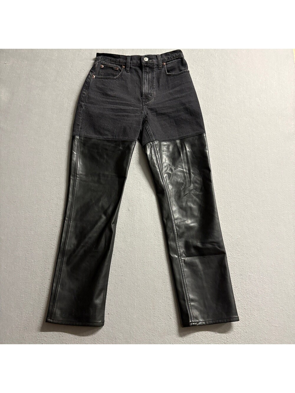 Abercrombie & Fitch 90s Straight Ultra High Rise Faux Leather Denim Jeans 24